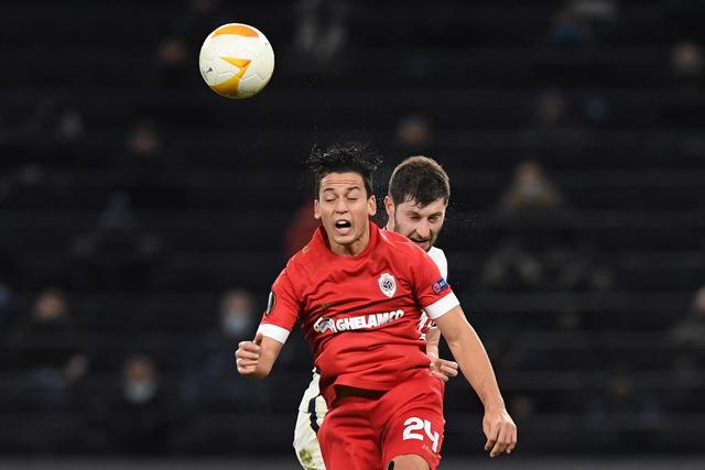 中国男篮公布16人集训名单 周琦未能入选